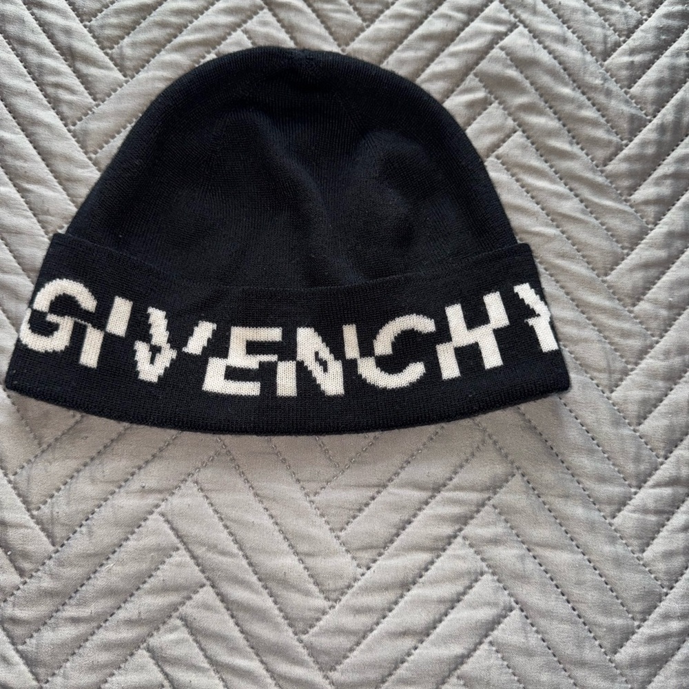 Givenchy Black Beanie